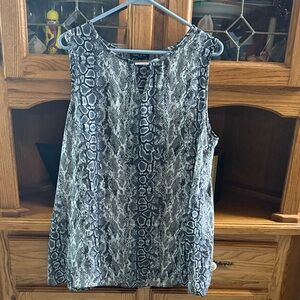 Sami & Jo Black and Gray Snake Print sleeveless Blouse size 1X EUC